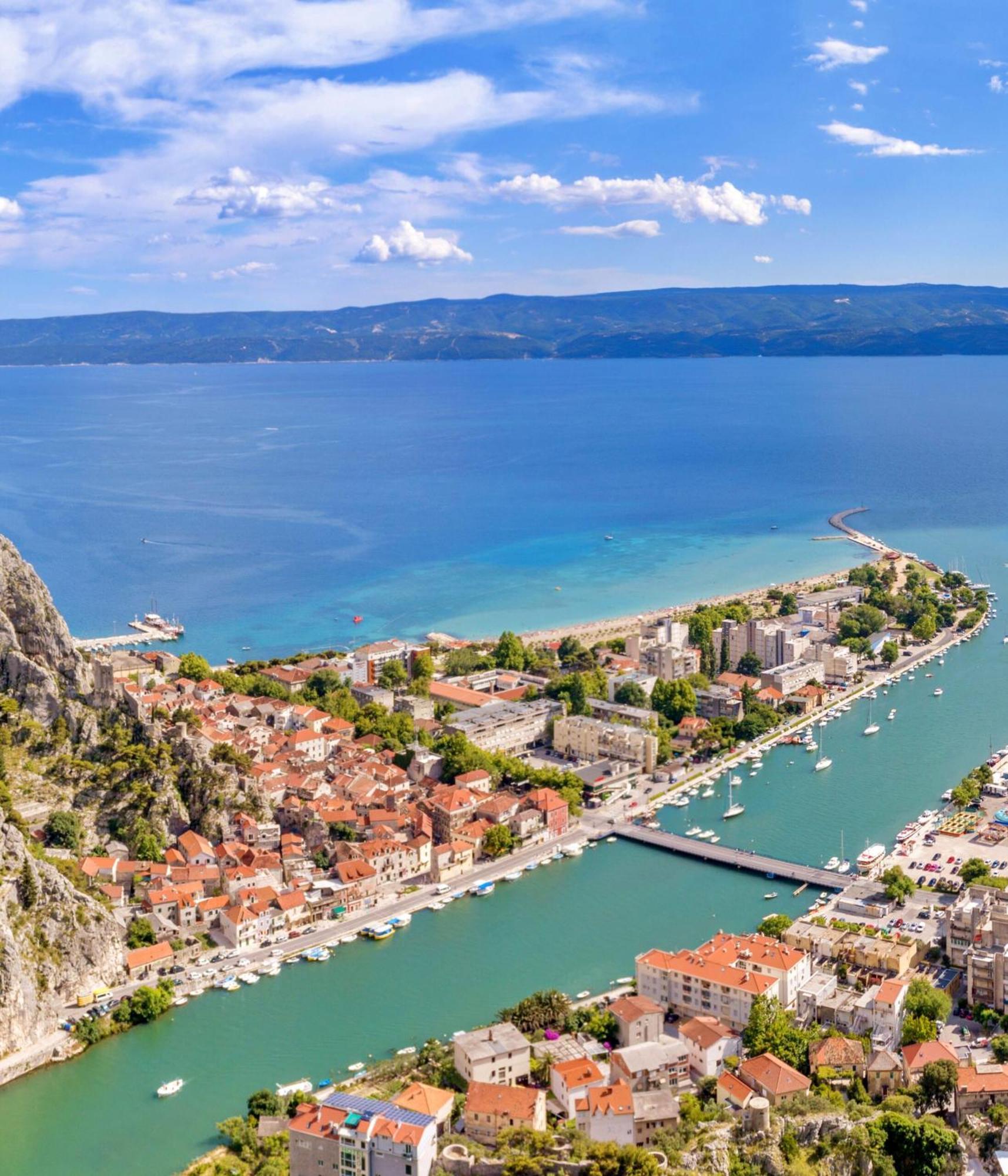 Sunshine Suites Omis Exterior photo